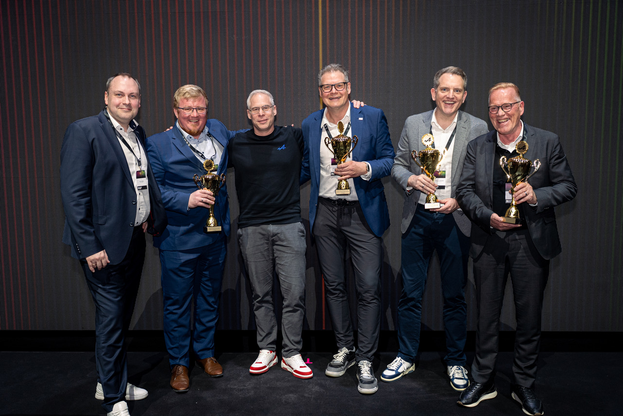 Renault Munich BeAStarProductions Teambild