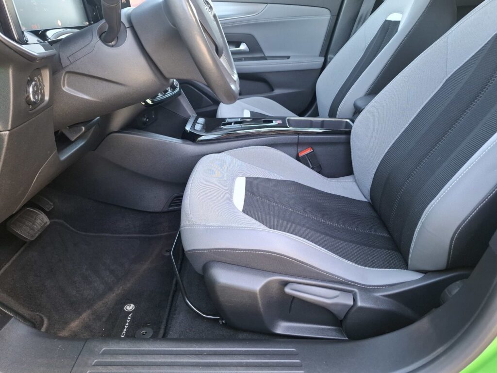 Opel Mokka-e Exposé-Bild 35