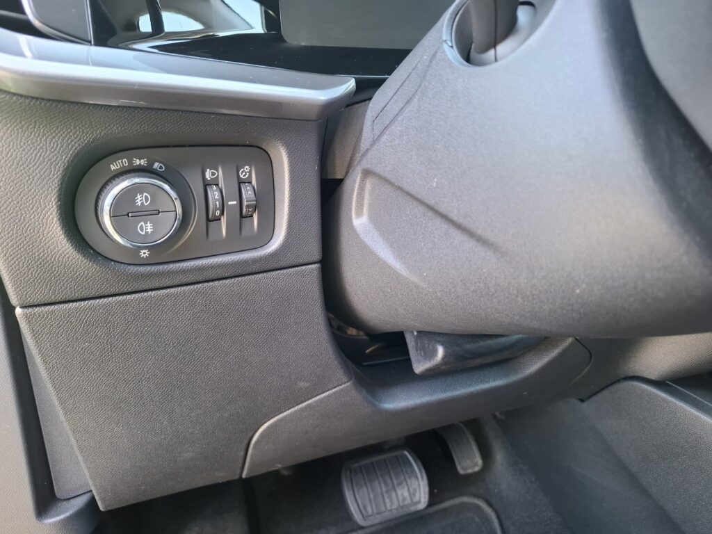 Opel Mokka-e Exposé-Bild 38