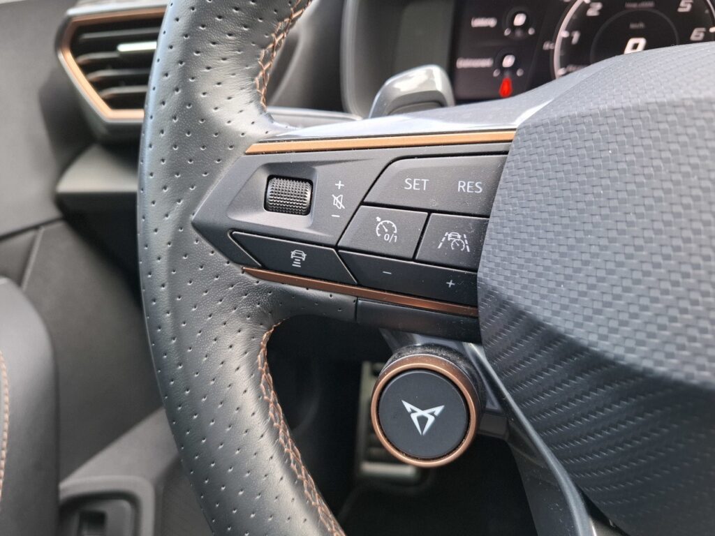 CUPRA Formentor Exposé-Bild 23