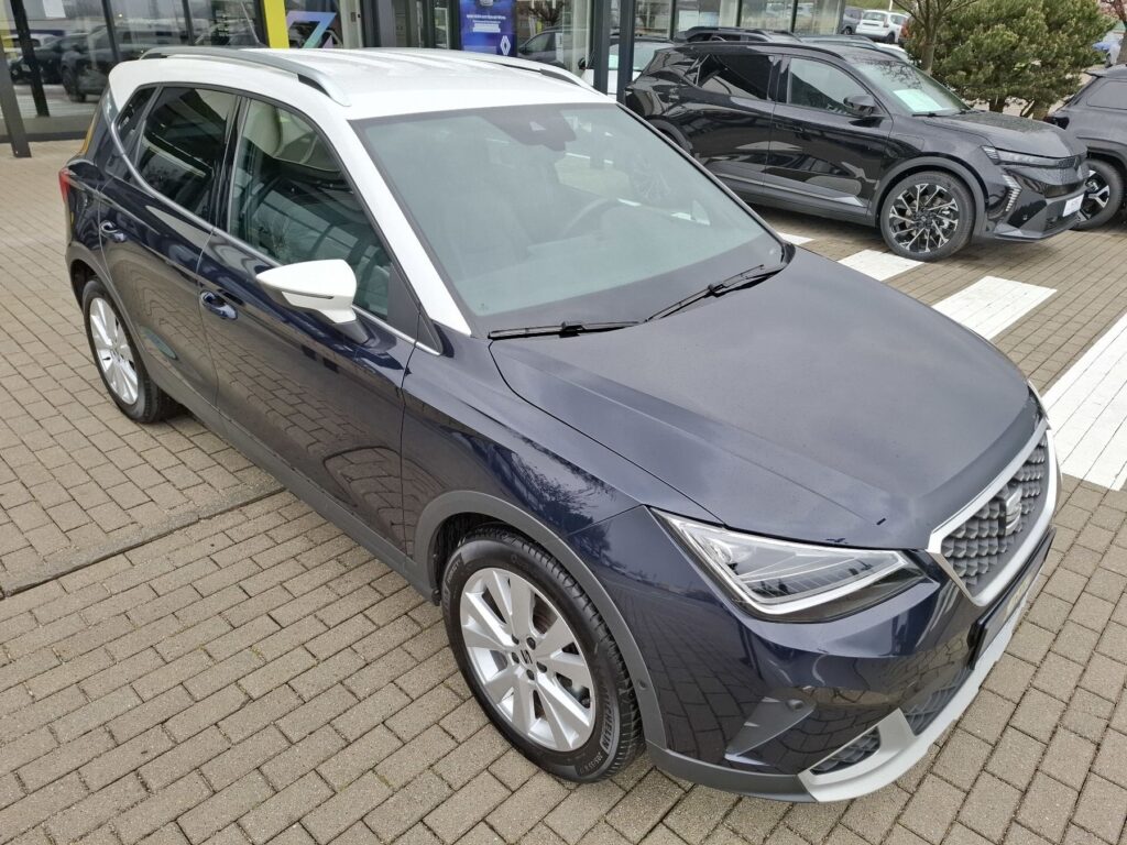 SEAT Arona Exposé-Bild 4