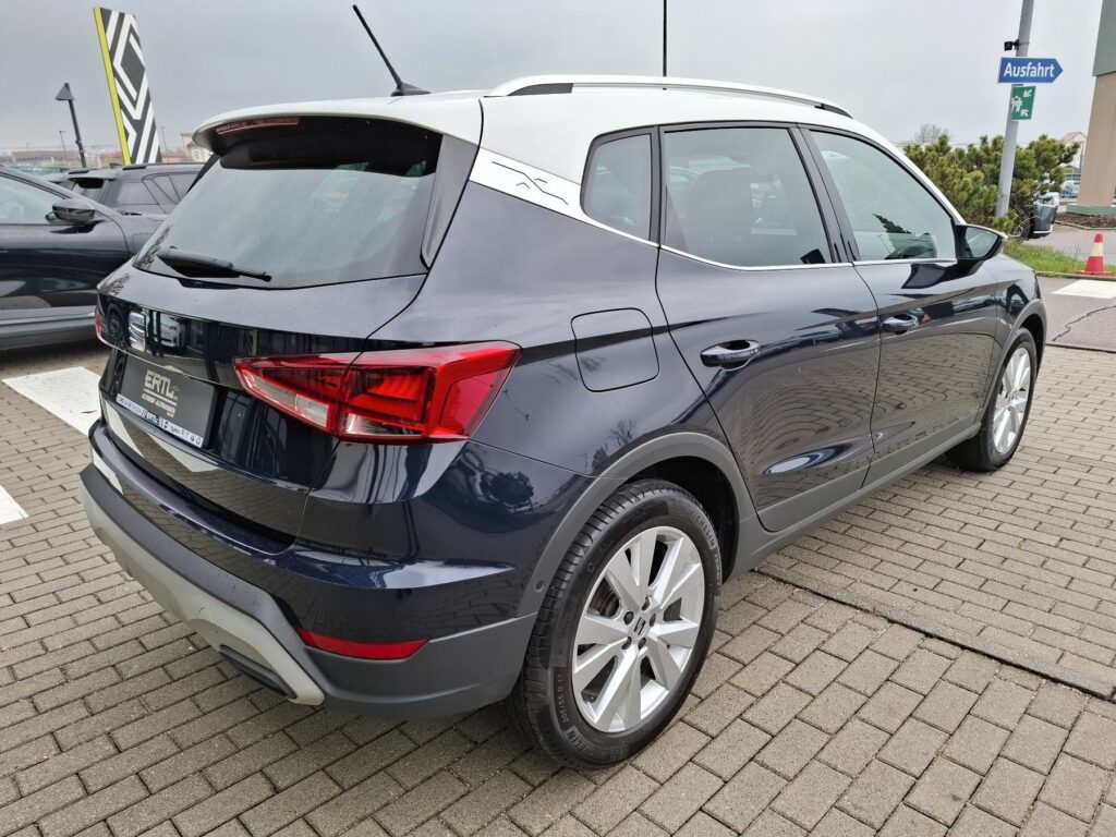 SEAT Arona Exposé-Bild 6