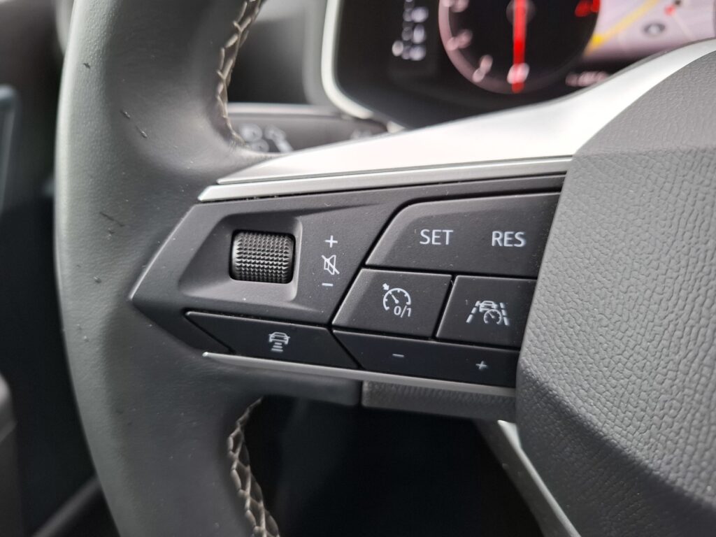 SEAT Arona Exposé-Bild 20