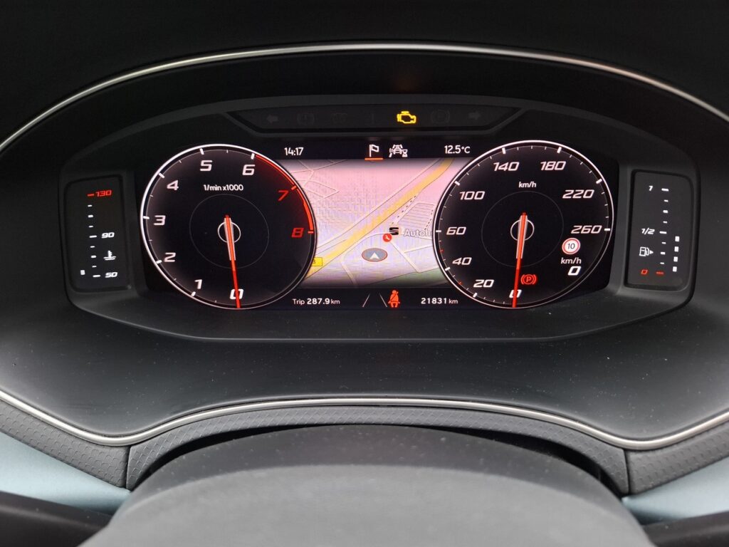 SEAT Arona Exposé-Bild 22