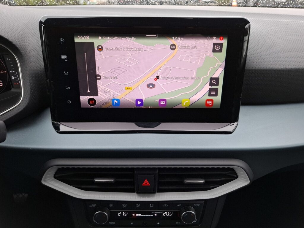 SEAT Arona Exposé-Bild 23