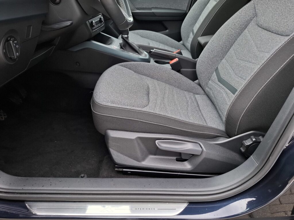 SEAT Arona Exposé-Bild 30