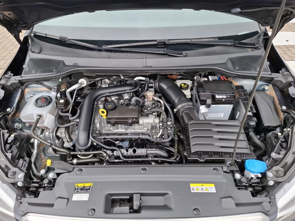 SEAT Arona Exposé-Bild 33