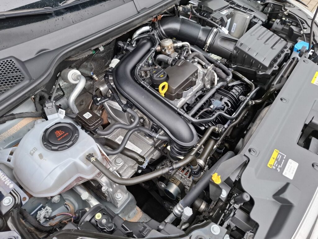 SEAT Arona Exposé-Bild 34