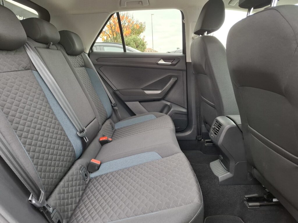 VW T-Roc Exposé-Bild 14