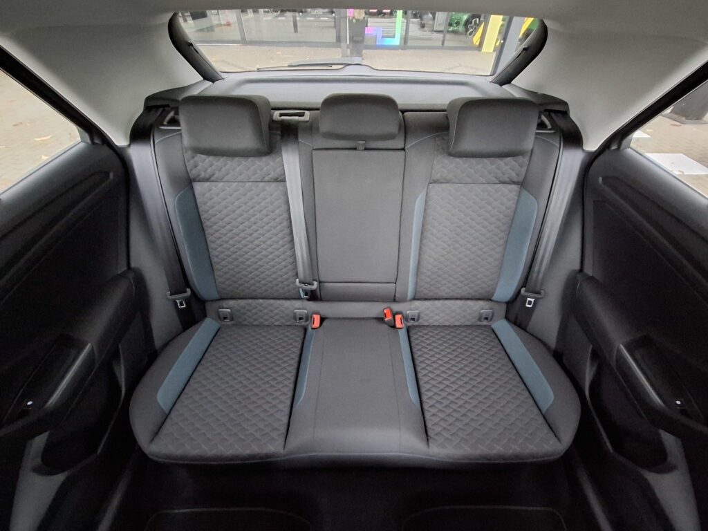 VW T-Roc Exposé-Bild 16