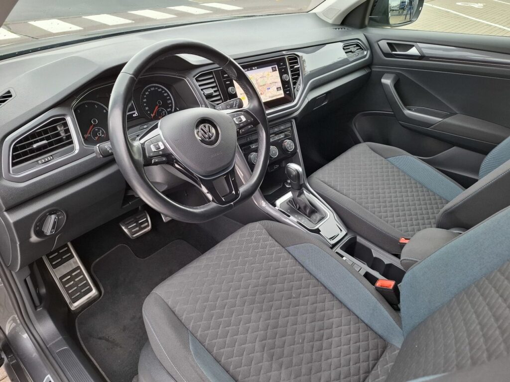 VW T-Roc Exposé-Bild 18