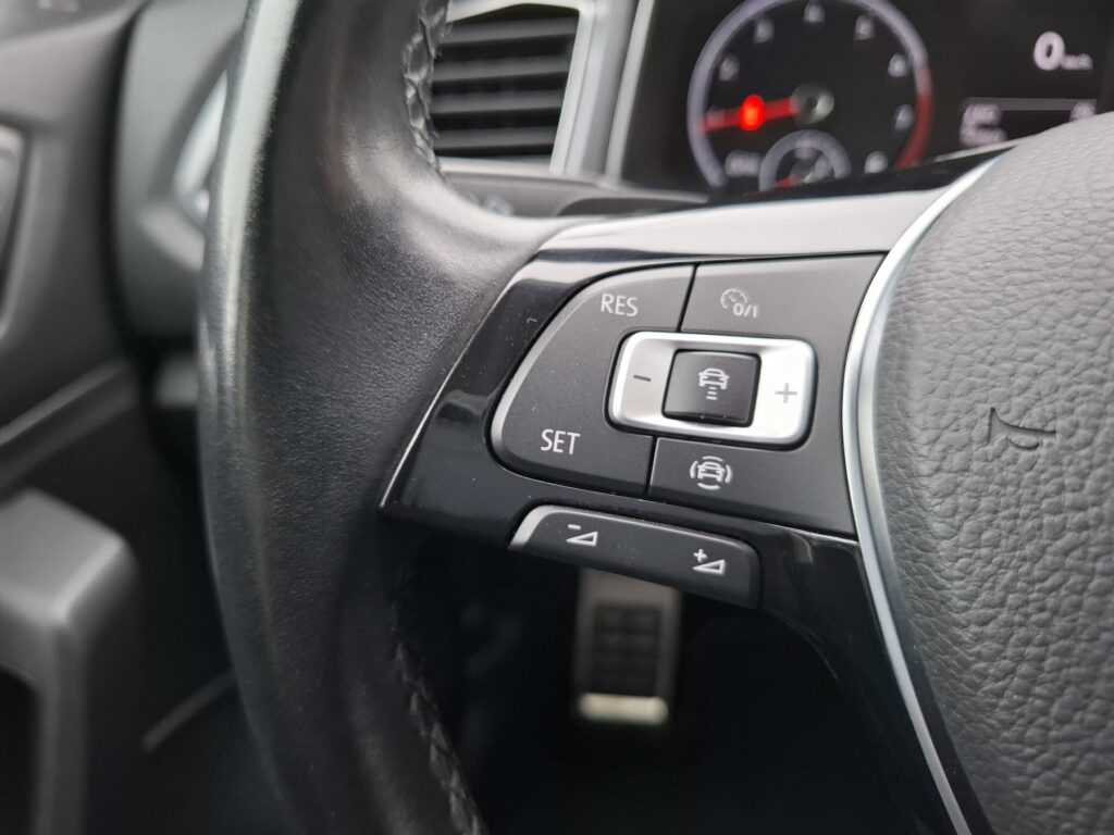 VW T-Roc Exposé-Bild 20