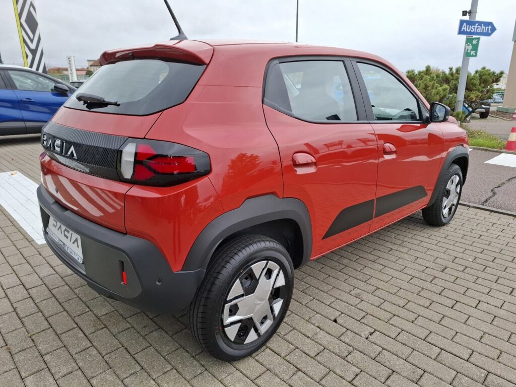 Dacia Spring Exposé-Bild 6