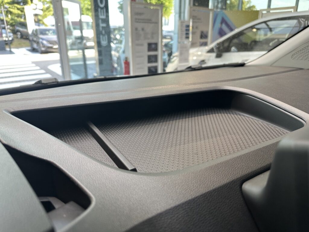 Renault Kangoo Exposé-Bild 49