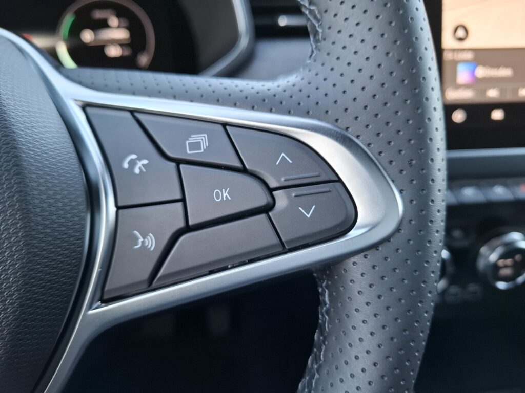 Renault Clio Exposé-Bild 19