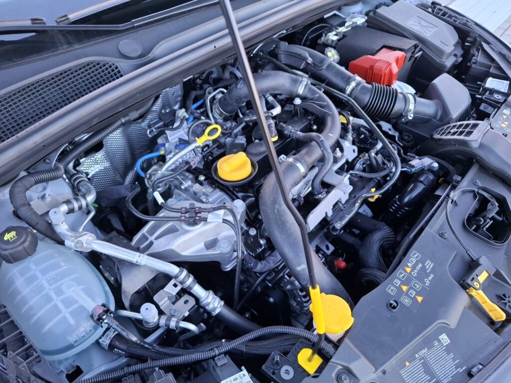 Renault Clio Exposé-Bild 33