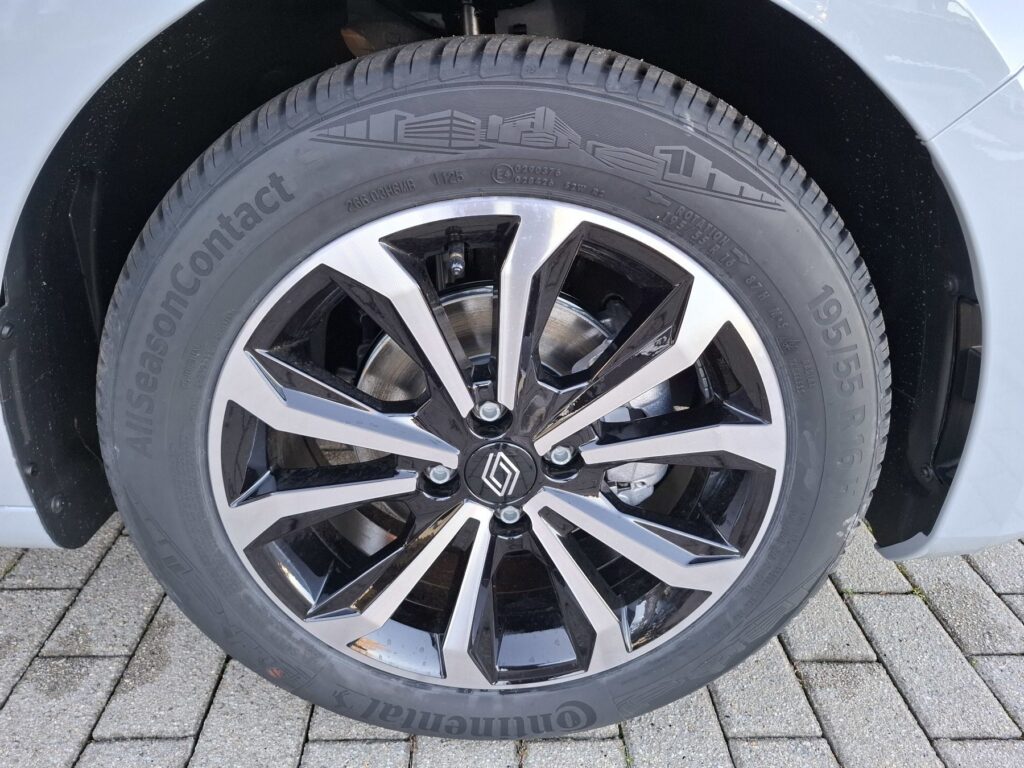 Renault Clio Exposé-Bild 35