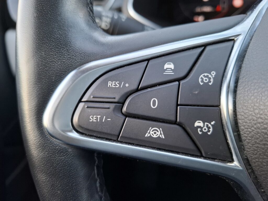 Renault Captur Exposé-Bild 19