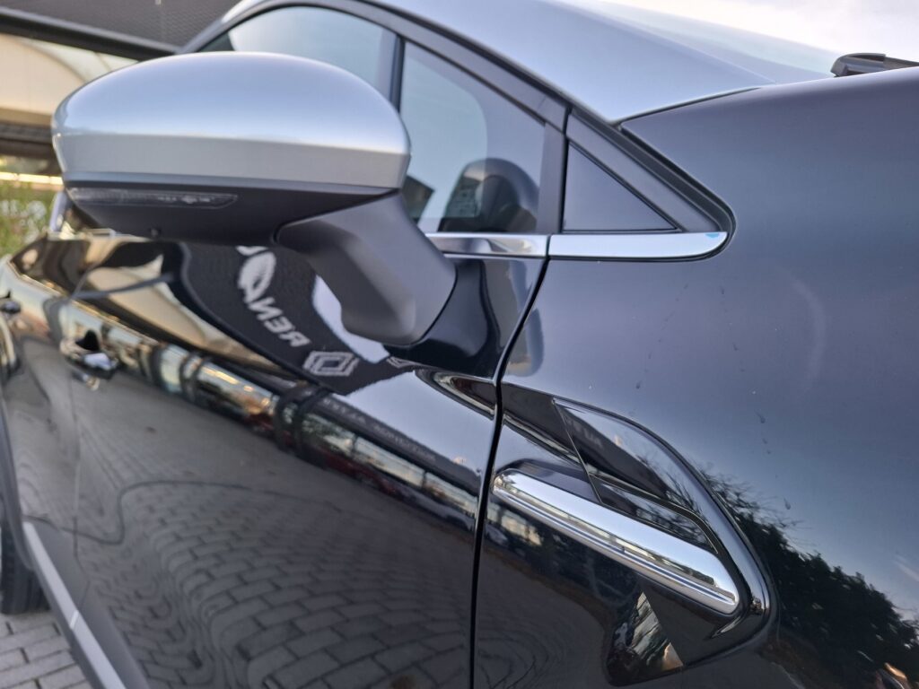 Renault Captur Exposé-Bild 42