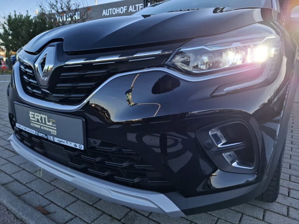 Renault Captur Exposé-Bild 44