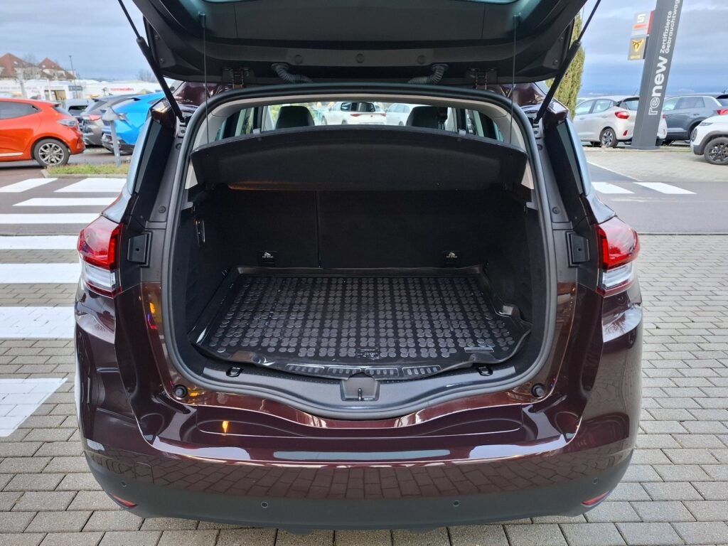Renault Scenic Exposé-Bild 9