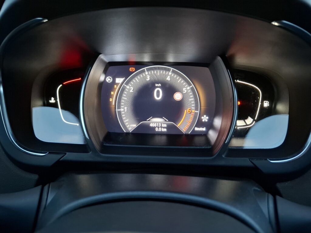 Renault Scenic Exposé-Bild 26