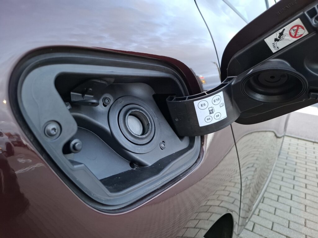 Renault Scenic Exposé-Bild 40