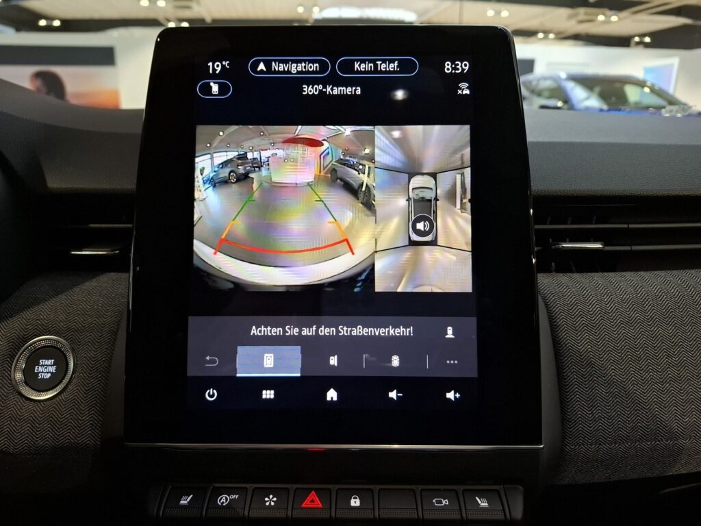 Renault Clio Exposé-Bild 24