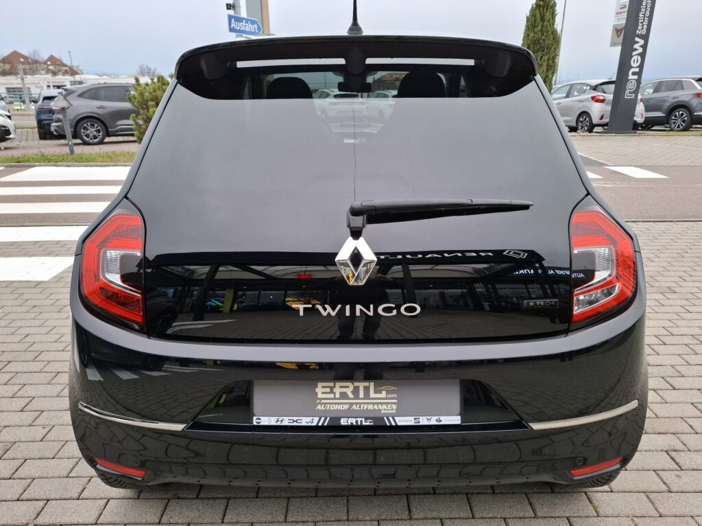 Renault Twingo Exposé-Bild 8