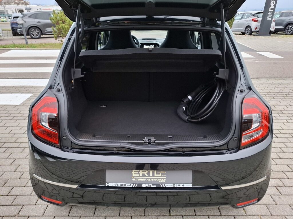 Renault Twingo Exposé-Bild 9