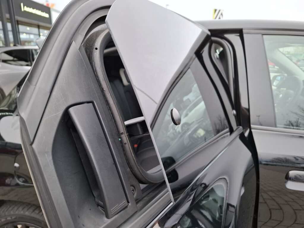 Renault Twingo Exposé-Bild 13