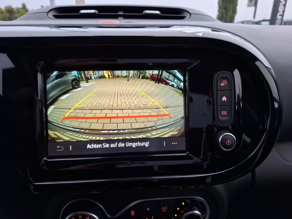 Renault Twingo Exposé-Bild 23