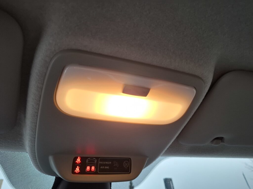 Renault Twingo Exposé-Bild 26