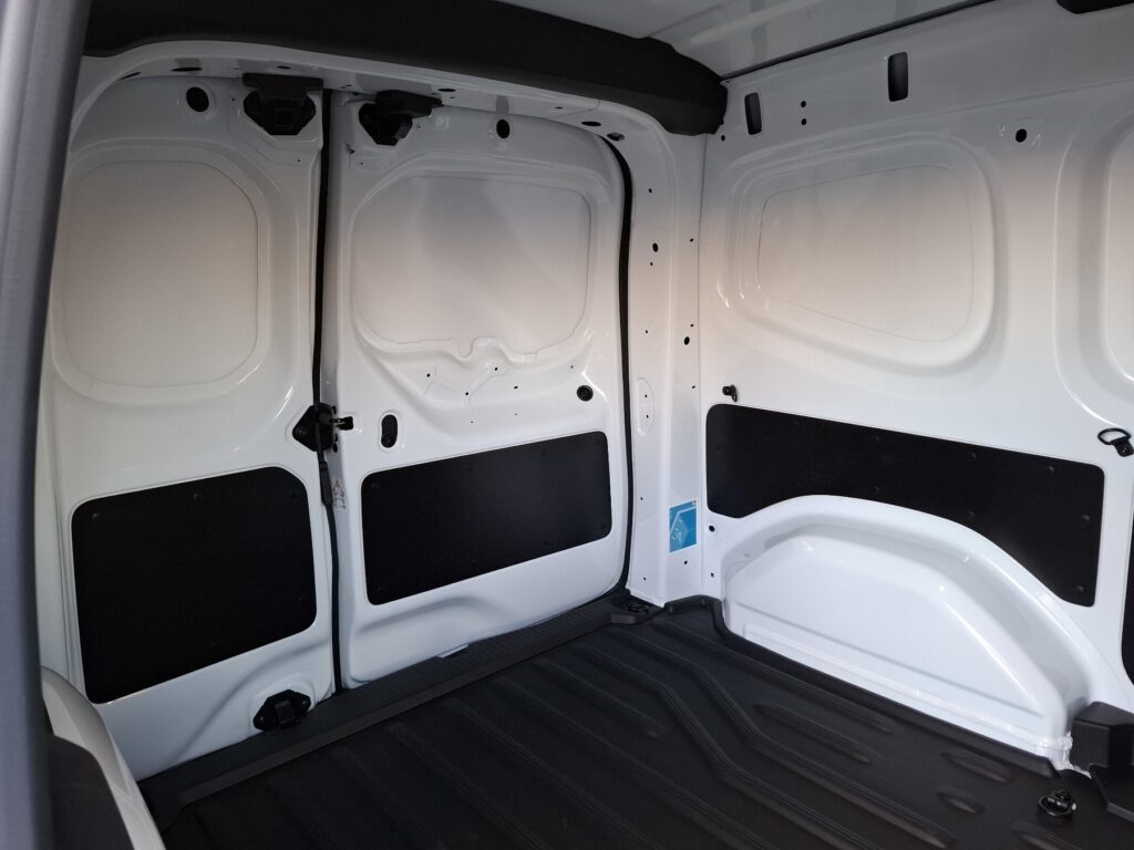 Renault Kangoo Exposé-Bild 14