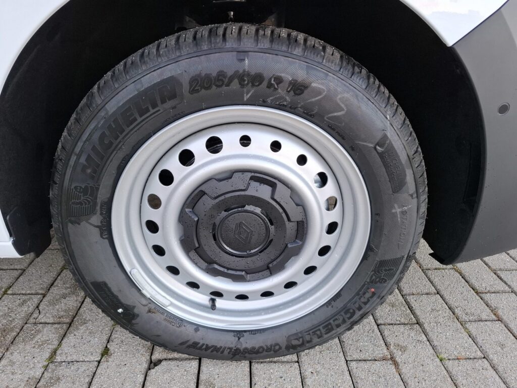 Renault Kangoo Exposé-Bild 40