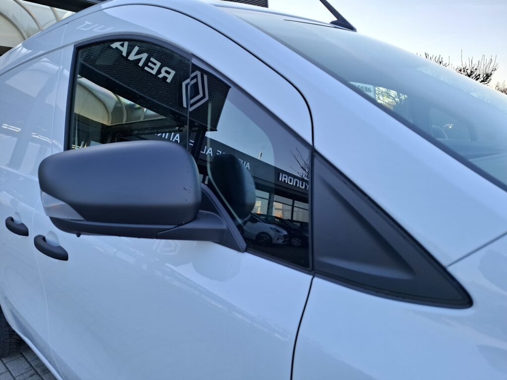 Renault Kangoo Exposé-Bild 42