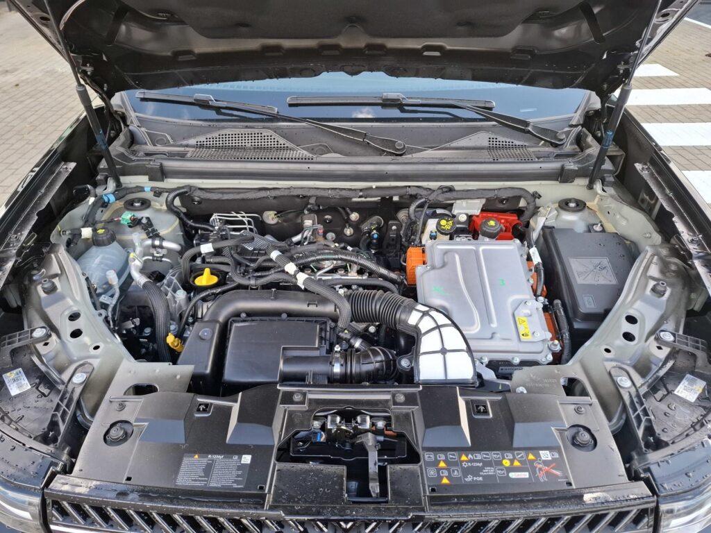 Dacia Bigster Exposé-Bild 36