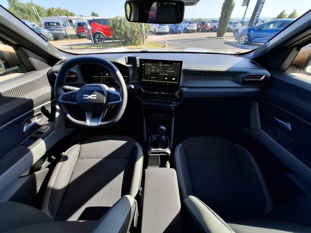 Dacia Duster Exposé-Bild 18