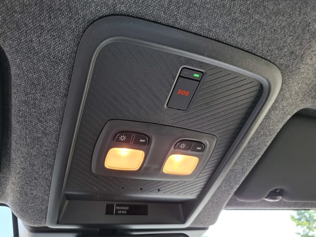 Dacia Duster Exposé-Bild 27