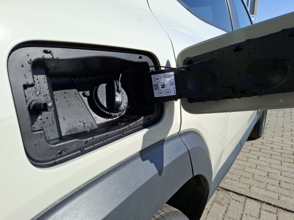 Dacia Duster Exposé-Bild 35