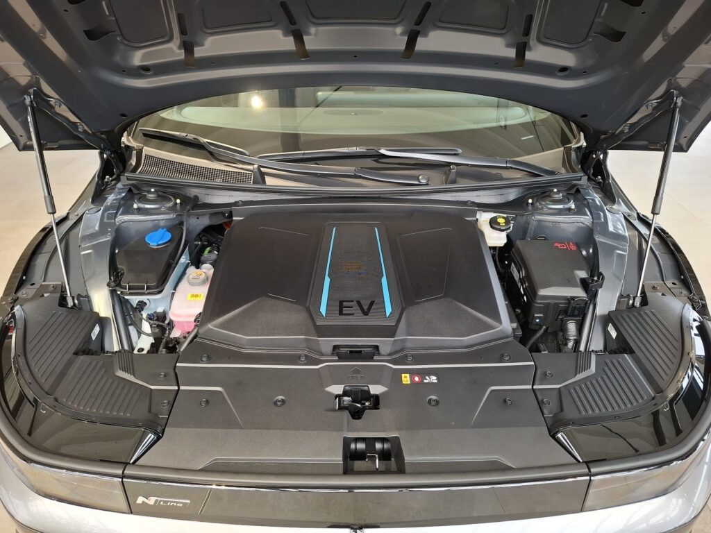 HYUNDAI IONIQ 5 Exposé-Bild 35