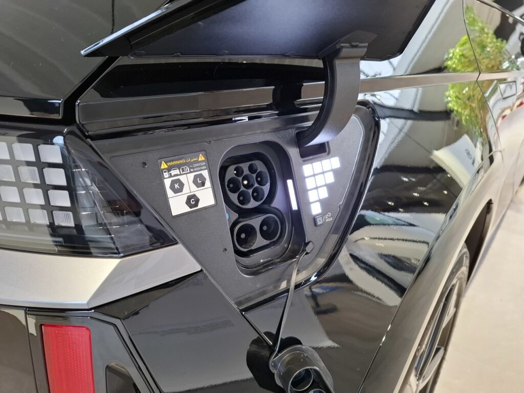 HYUNDAI IONIQ 5 Exposé-Bild 37