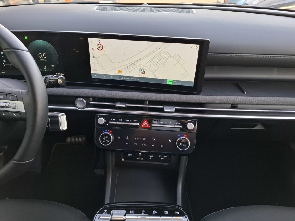 HYUNDAI TUCSON Exposé-Bild 25