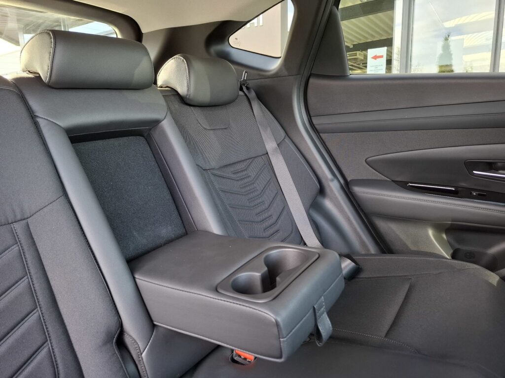 HYUNDAI TUCSON Exposé-Bild 16