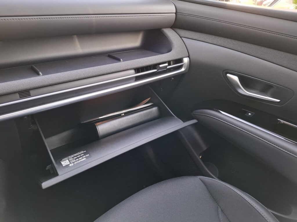 HYUNDAI TUCSON Exposé-Bild 28