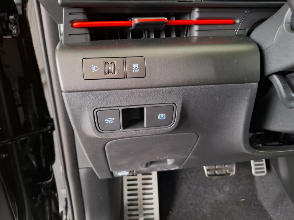 HYUNDAI KONA Elektro Exposé-Bild 34