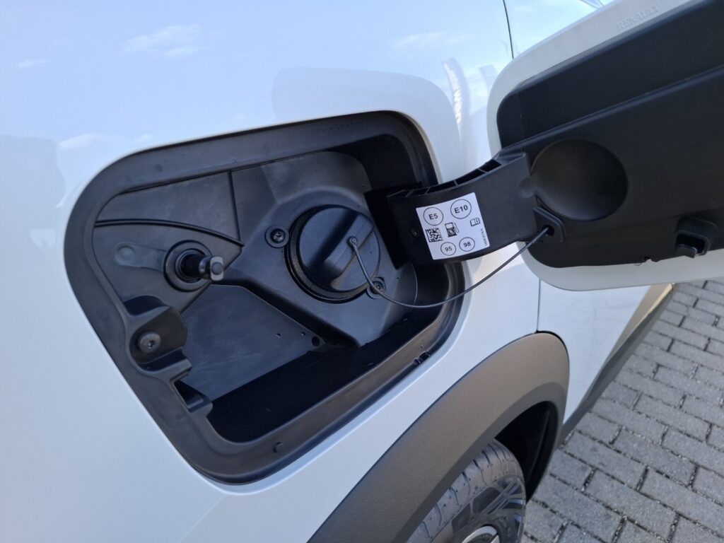 Renault Captur Exposé-Bild 34