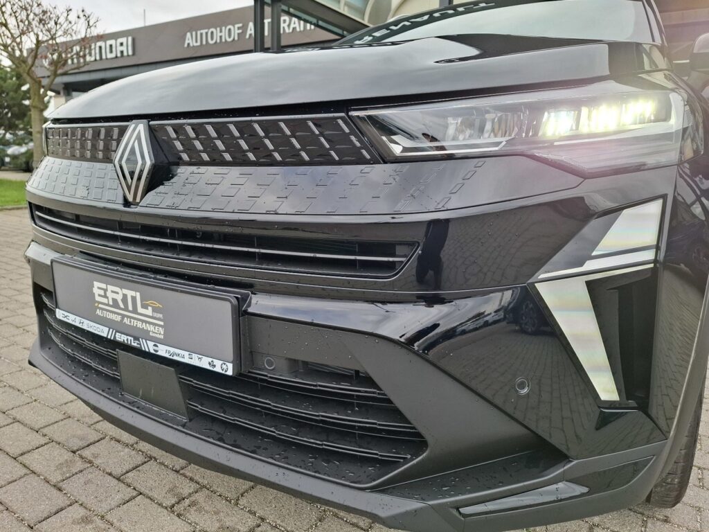 Renault Captur Exposé-Bild 40