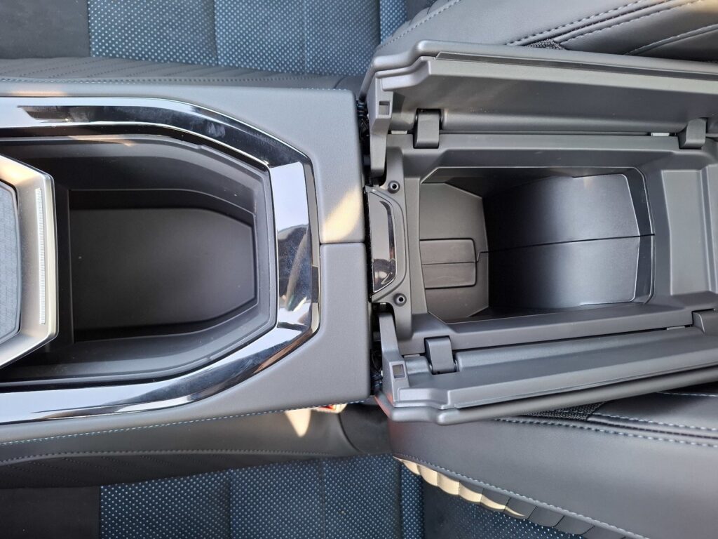 Renault Rafale Exposé-Bild 29