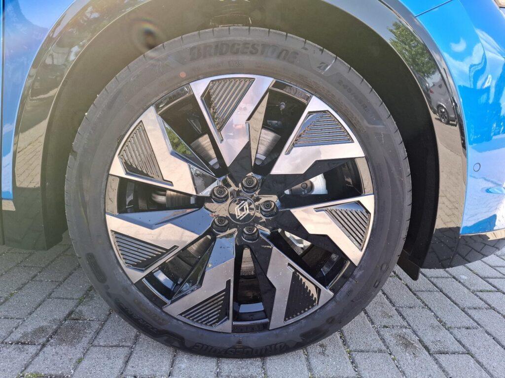 Renault Rafale Exposé-Bild 39